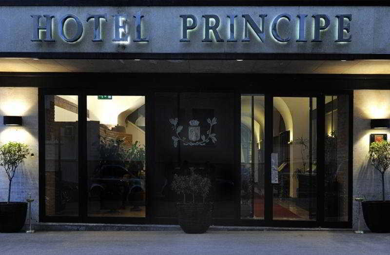 Principe Di Villafranca Hotel
